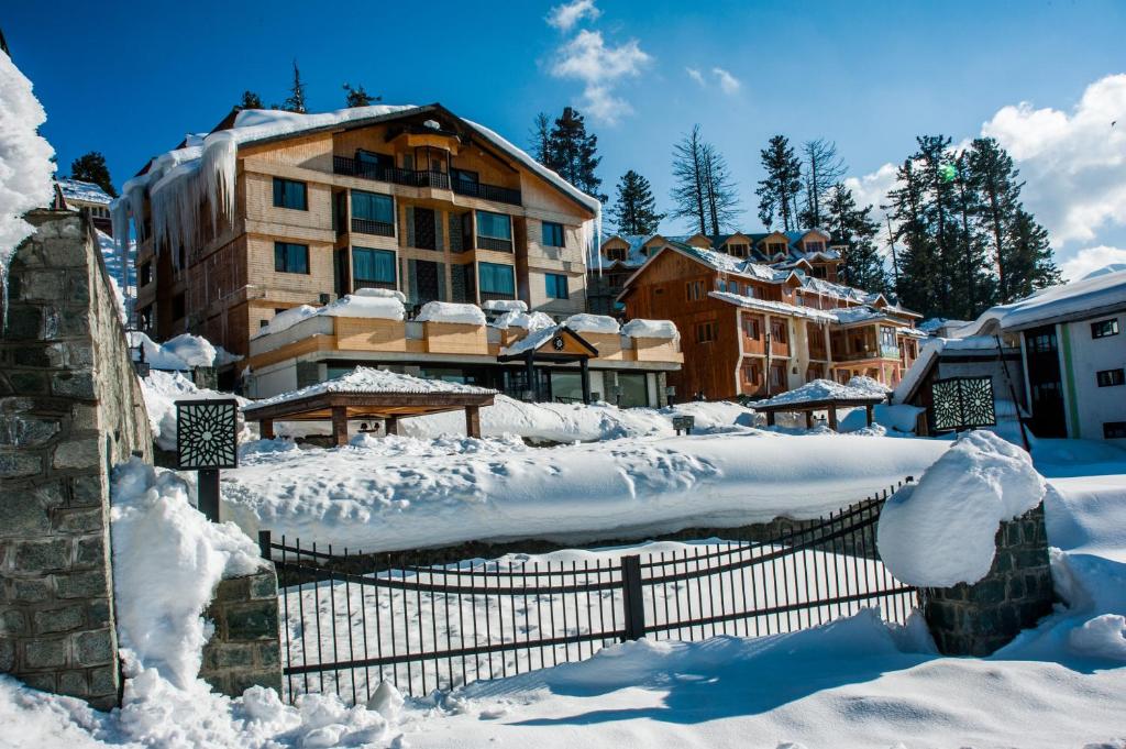 plan-a-suite-escape-today-luxury-country-holidays